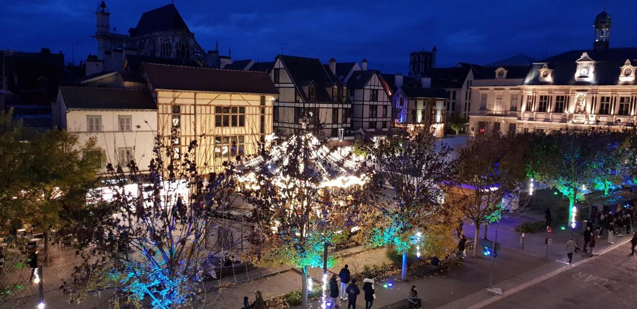 Au Coeur De Ville Troyes Ngoại thất bức ảnh