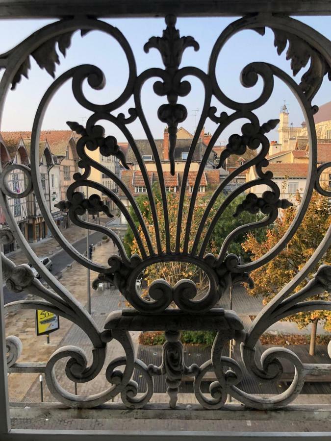 Au Coeur De Ville Troyes Ngoại thất bức ảnh